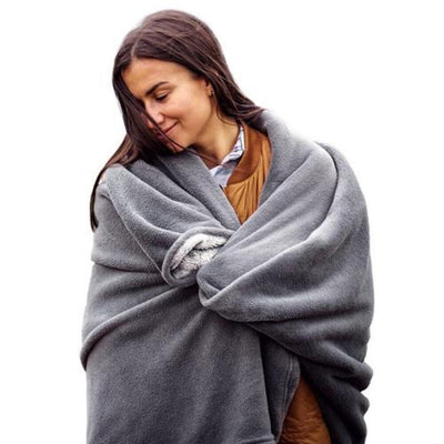 Open Box ActionHeat 7V Battery Heated Plush Throw Blanket - Heated
